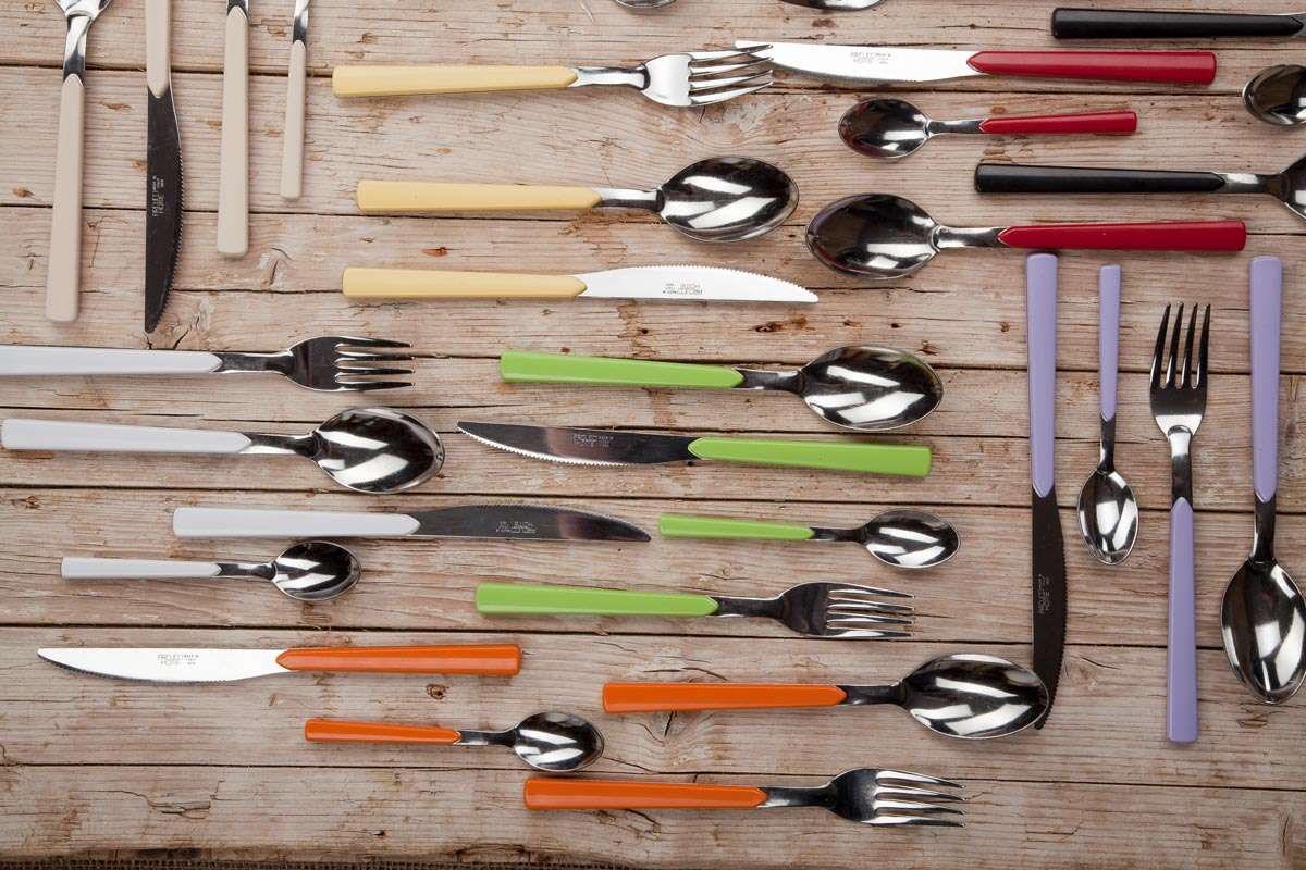 Table setting - Table and service cutlery