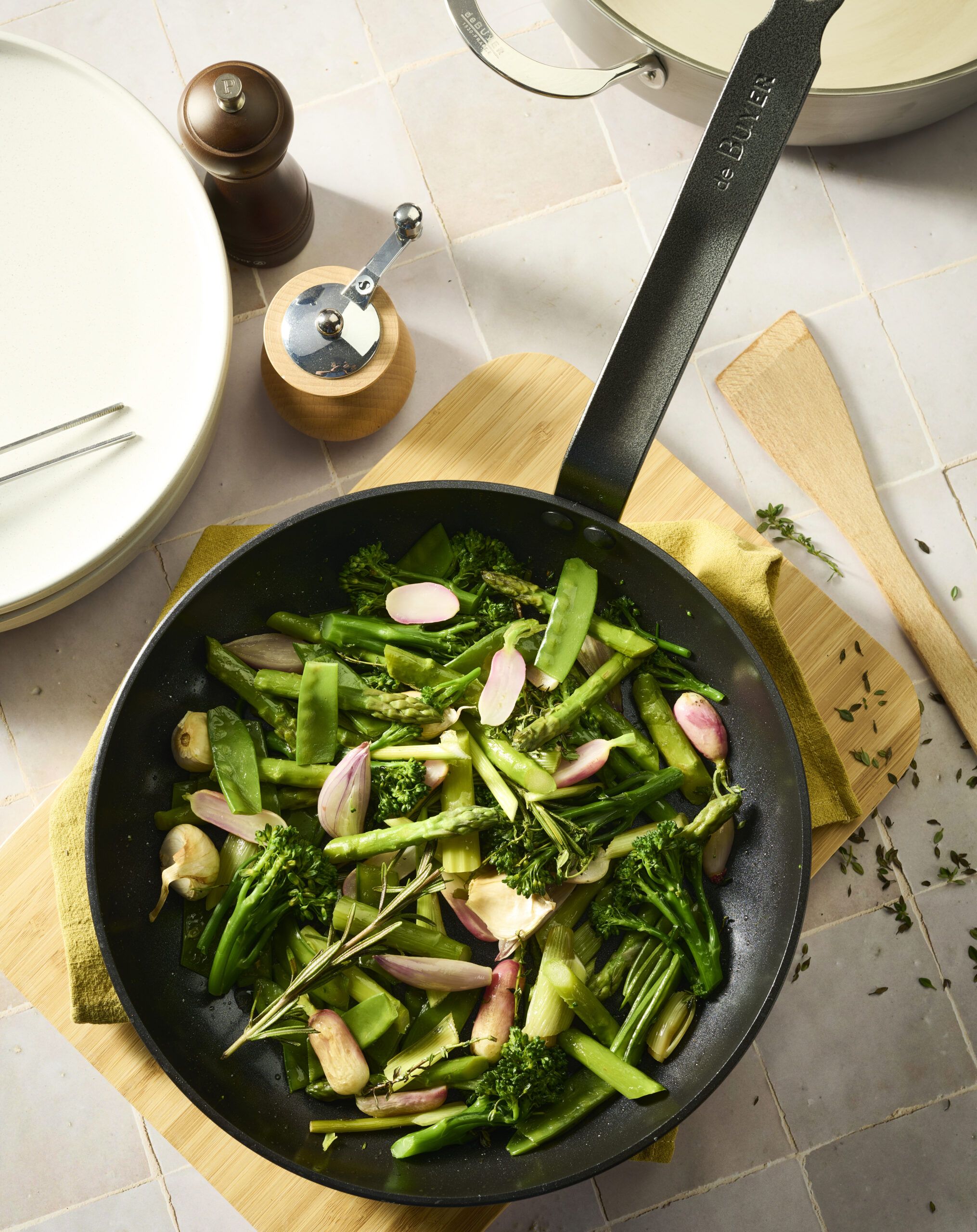 materiali-per-cucinare-sano-padella-senza-pfas