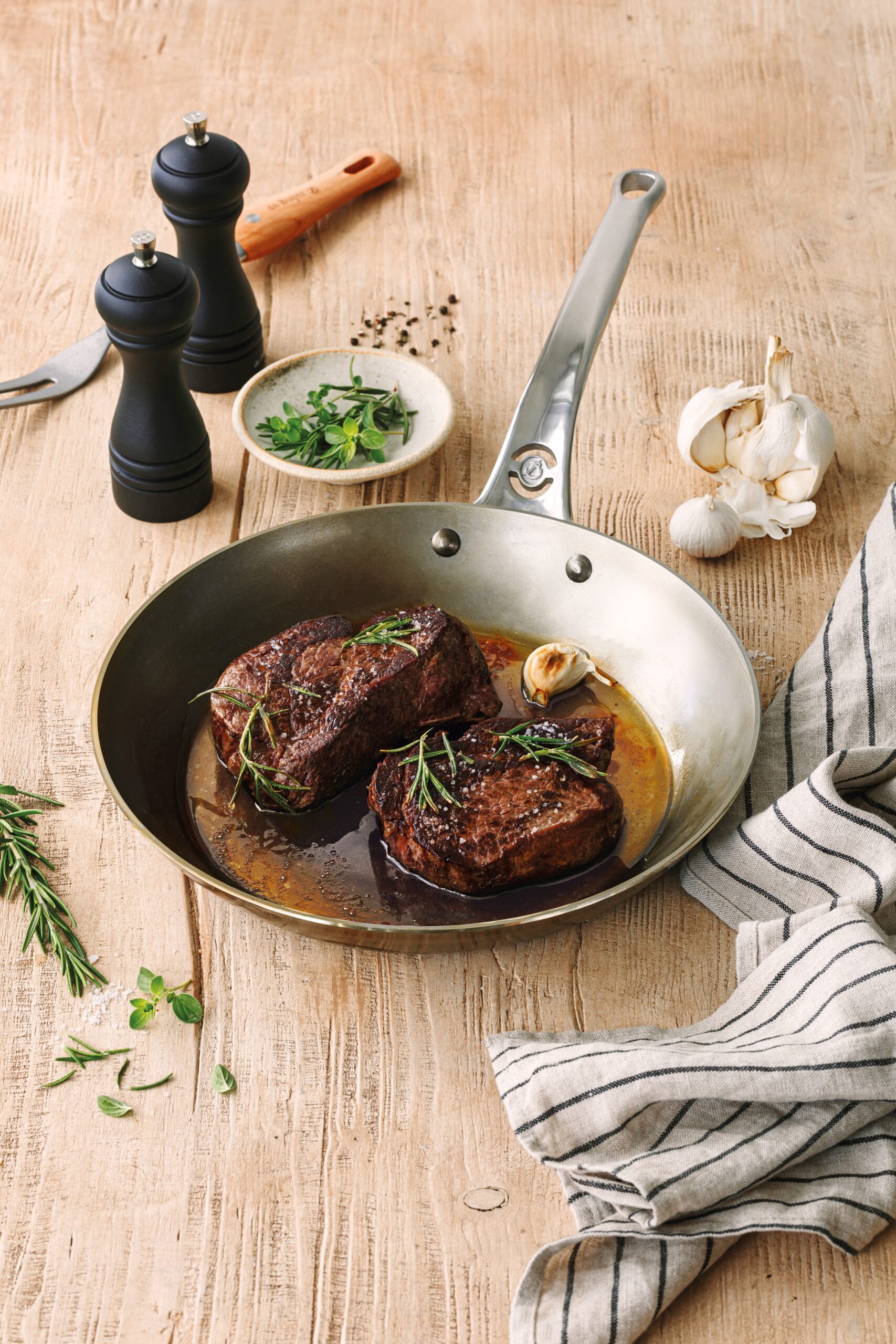 Padella in Ferro Professionale De Buyer Mineral B PRO Antiaderente Naturale 1 padella in ferro professionale