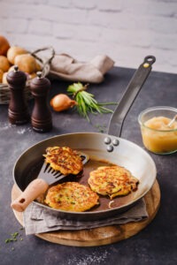 materiali per cucinare sano padella ferro